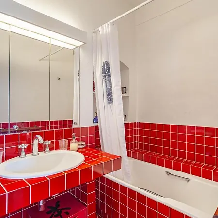 Bed & Breakfast La Maison Du *