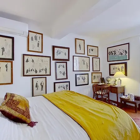 La Maison Du Bed & Breakfast