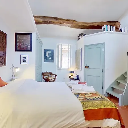 La Maison Du Bed and Breakfast