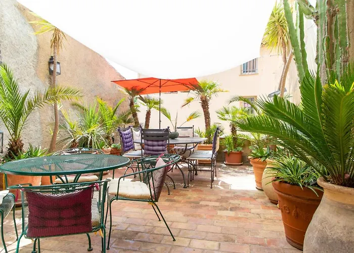 La Maison Du فندق مبيت وإفطار غريمو