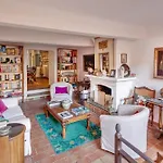 La Maison Du