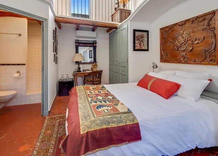 Oda ve Kahvaltı La Maison Du